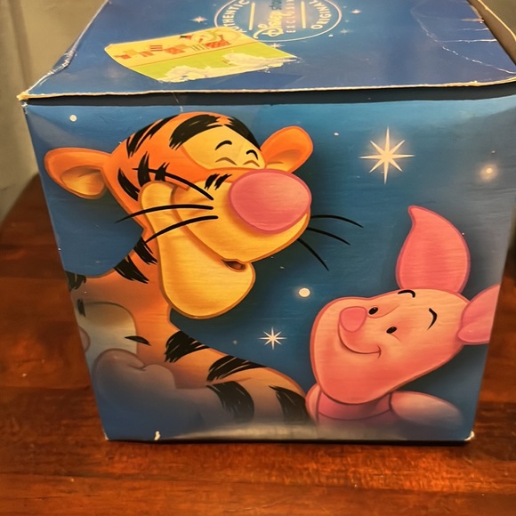 NIB Disney Store Exclusive Winnie the Pooh, Eeyore, Piglet Holiday Snowflake Mug - Picture 14 of 16